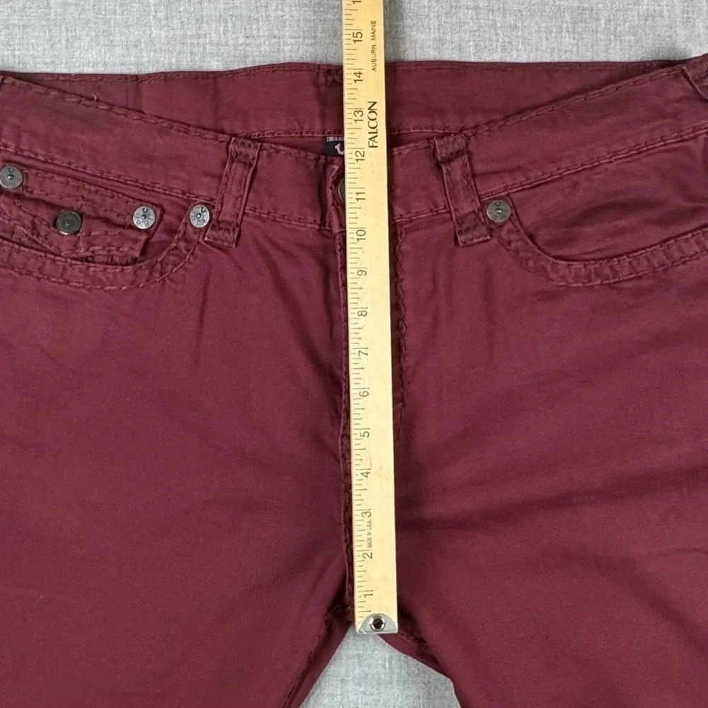 True Religion Geno Relaxed Slim Jeans Mens 40x31 Red Burgundy Stretch Denim